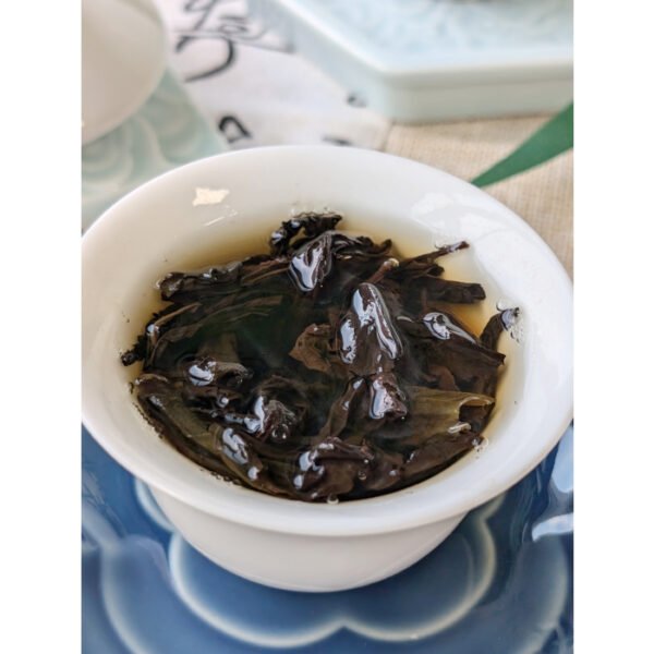 Wuyi Mountain Da Hong Pao Oolong Tea Rock Tea - Image 3